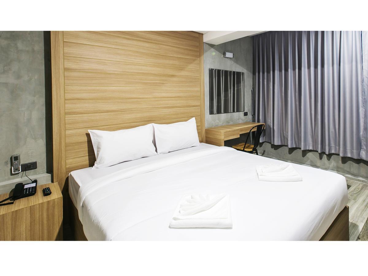 Hotel Happy Bou Jomtien Pattaya Exterior foto