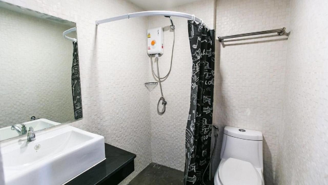 Hotel Happy Bou Jomtien Pattaya Exterior foto